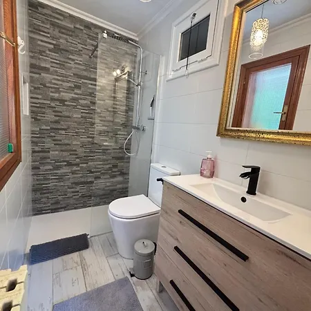 Séjour chez l'habitant La Penona Carancos 48 En